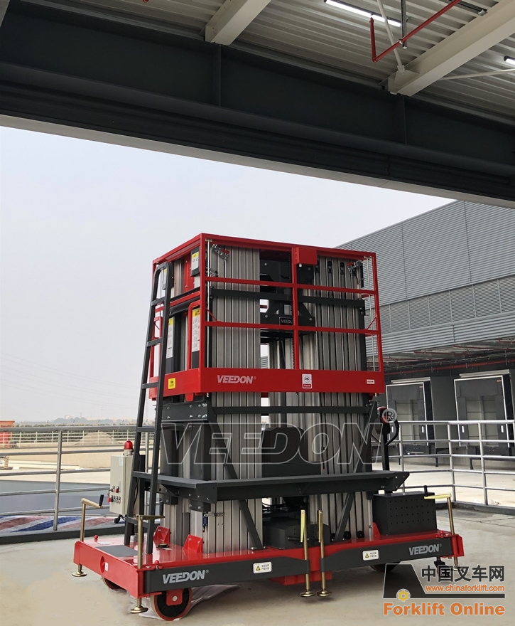 六桅柱式高空作業(yè)升降平臺