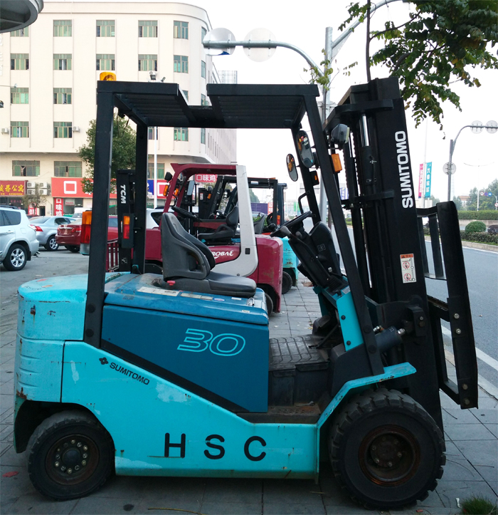 三噸電動(dòng)叉車(chē)