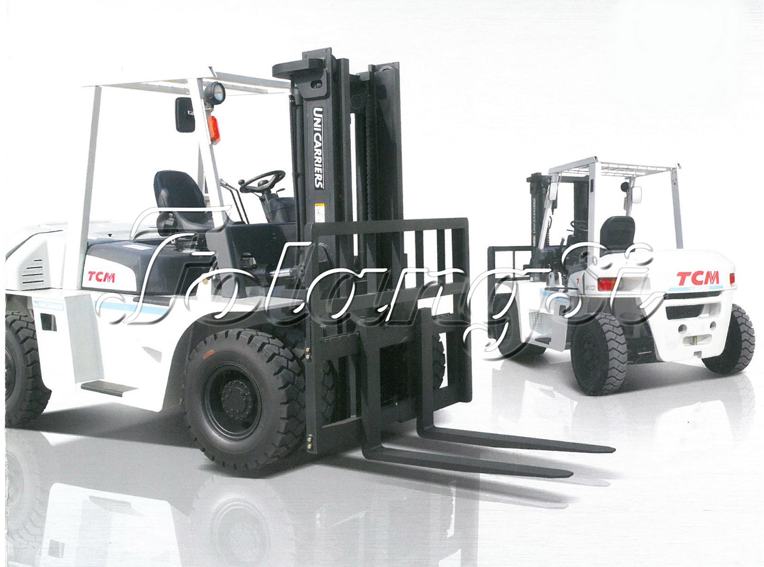 內(nèi)燃平衡重式叉車(chē)（大噸位）