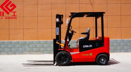 CPDA-20利工2噸四輪平衡重式電動(dòng)叉車