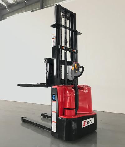 經(jīng)濟型托盤堆垛車12V FBD15-25