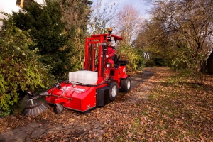 Uni-Truck Grundger?t 4W905