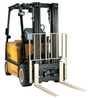 美國(guó)耶魯(YALE)4000-6000磅四輪電動(dòng)平衡重叉車 ERP-DH