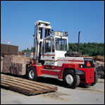 瑞典斯維叉車(SVETRUCK)12噸用于叉建材的叉車 12120-35