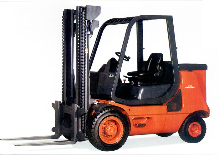 林德叉車(LINDE)4噸四輪電動(dòng)平衡重叉車 E40