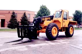 加拿大升王叉車(LIFTKING)15000磅伸縮臂叉車 LK150R