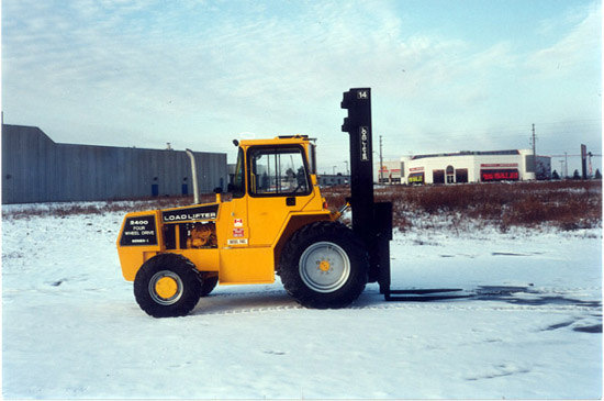 美國(guó)羅德(LOAD LIFTER)15,000磅內(nèi)燃平衡重叉車 2200