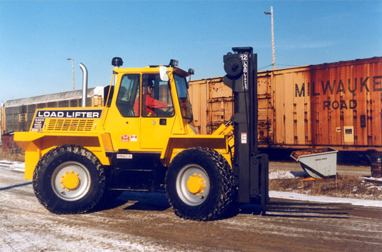 美國羅德(LOAD LIFTER)30,000磅內(nèi)燃平衡重叉車 4400