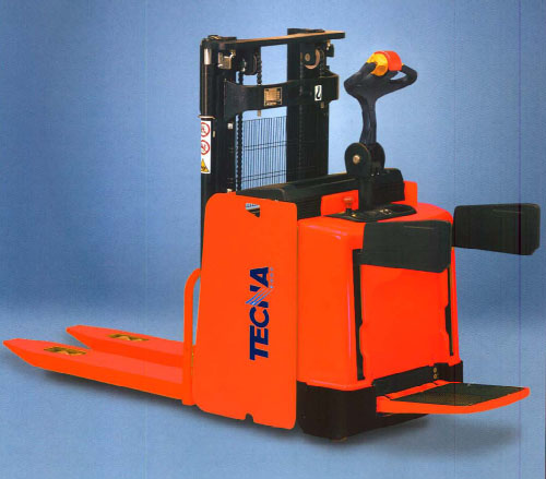 西班牙特克安(TECNA2000)站駕式全電動(dòng)堆高機(jī) TMP-20XD