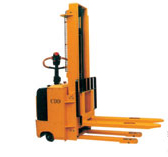 無(wú)錫威士機(jī)械CDD系列CDDl.5 型全電動(dòng)托盤(pán)堆高車 ODDl.5