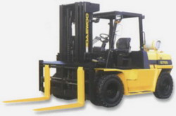 斗山內(nèi)燃充氣胎叉車 D70S-2