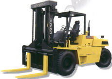斗山內(nèi)燃充氣胎叉車 D120