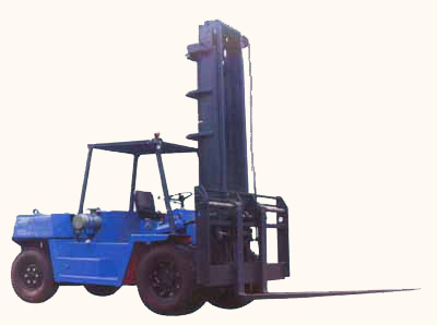 大連三層空箱下叉式作業(yè)叉車 CPCD80K3