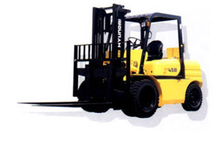 現(xiàn)代內燃叉車  
