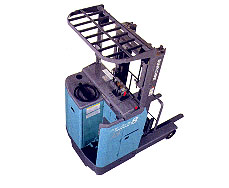臺(tái)灣野虎站駕前移式叉車 8FBR