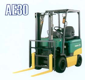小松四支點電動平衡重叉車 AE30