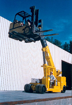 美國LIFT SYSTEMS伸縮臂叉車 TF4560