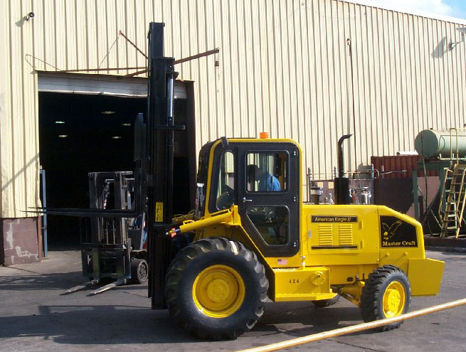 美國Master Craft8,000磅重型越野叉車 AEII-8412
