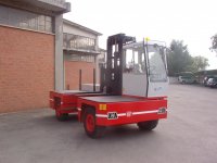 意大利BP4噸內(nèi)燃側(cè)面叉車(chē) HT4KU-15