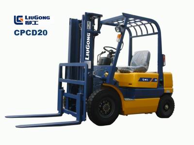 柳工2噸內(nèi)燃平衡重叉車 CPCD20