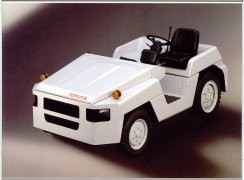 日本豐田2TD25牽引車 2TD25