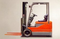 日本豐田5FBE10電動(dòng)叉車(chē) 5FBE 10