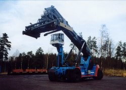 瑞典斯安姆威叉車（SmvLifttrucks）內(nèi)燃集裝箱正面吊 SC4537 CAX SPEC