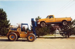 加拿大(Omega)Recycler 16000lb平衡重柴油叉車 Recycler 16000lb