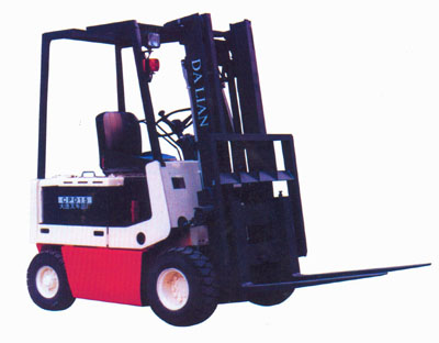 廣州天力:大連蓄電池叉車(chē) CPD15