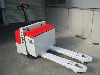 日本杉國(sugico)電動托盤叉車3