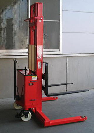 日本杉國(guó)(sugico)半電動(dòng)堆高機(jī)