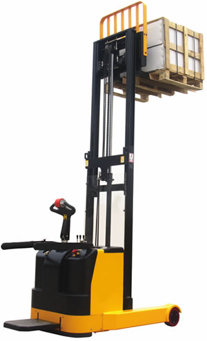 英國威爾馬特(WILMAT)Pedestrian Operated Reach Trucks