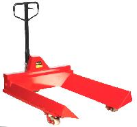 英國pallet Paper Reel Trucks PRT2000  £659 ex