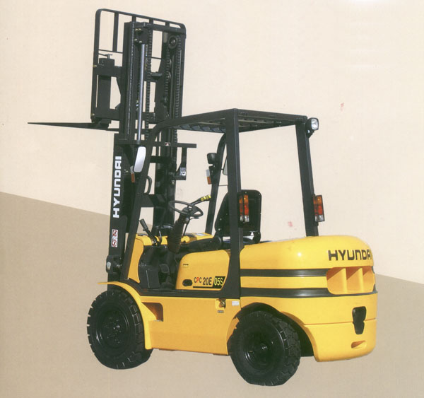 北京現(xiàn)代:柴油平衡重叉車 CPC20E(05S)/CPCD20E(05S)/CPC25E(05S)/CPCD25E(05S)/CPC30E(05S)/CPCD30E(05S)/CPC35E(05S)/