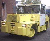 意大利Zephir 800 NC牽引車(chē) 800 NC - 800 NCS - 800 NC (4 x 4) - 800 NC (4 x 4)