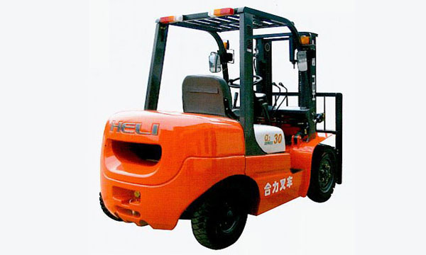 αⅡ2-3.5T平衡重式內(nèi)燃叉車(chē)