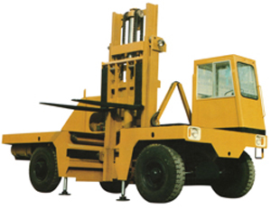 洛陽(yáng)一拖CCC-3A/5/10側(cè)面叉車 CCC-3A/5/10