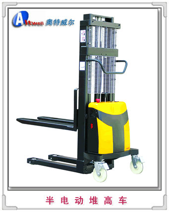 北京半電動(dòng)堆高車（步行式半自動(dòng)堆高機(jī)） 1.5噸堆垛叉車