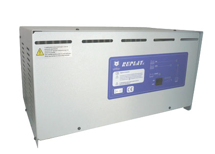 MORAN REPLAY充電器