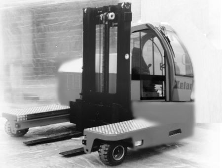 德國 xelan 4-way fork-lift