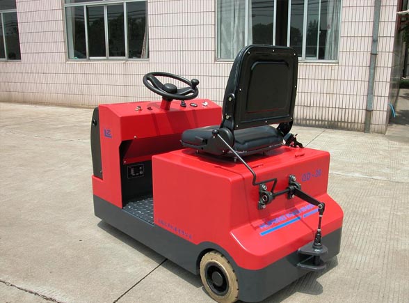 衡陽(yáng)利美電動(dòng)牽引車