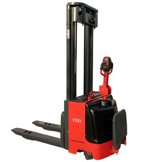 CDD系列電動(dòng)托盤(pán)堆垛車(chē) CDD