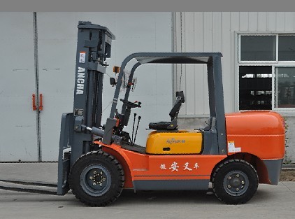 供應(yīng)5噸叉車 CPC50