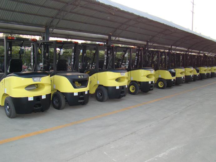 山東乘風(fēng)叉車、叉車CPC30 叉車CPC30