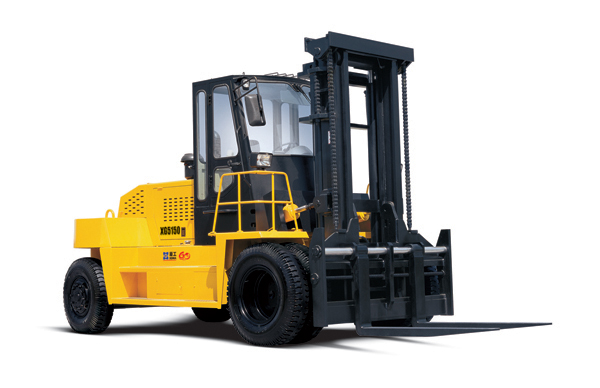 廈門廈工15噸內(nèi)燃平衡重叉車