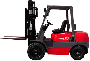 臺(tái)勵(lì)福內(nèi)燃叉車(chē)