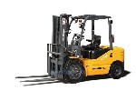 內(nèi)燃平衡重柴油叉車 FD30T
