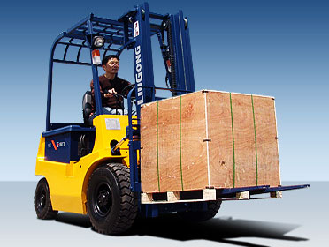 上海柳工CPD15電動平衡重叉車 CPD15