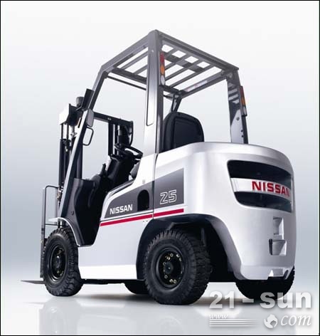 日產(chǎn)尼桑2.0T叉車(chē) KY1F2A20C