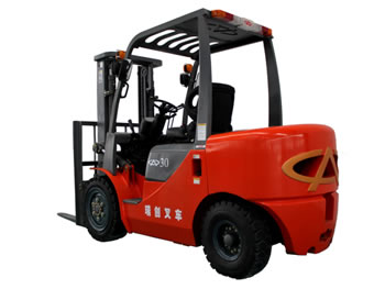 河南供應(yīng)新品奇瑞3噸柴油叉車 FD30